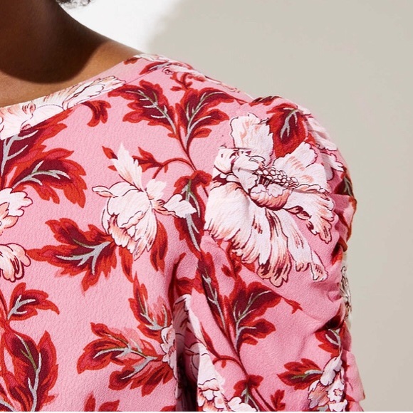 NWT LOFT Women's Floral Cinched Puff Sleeve Top - Picture 2 of 3